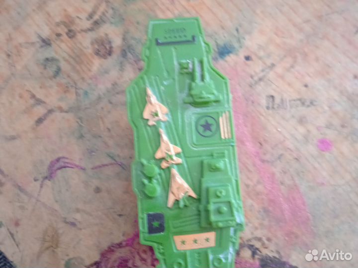 Танк, черепаха,пони