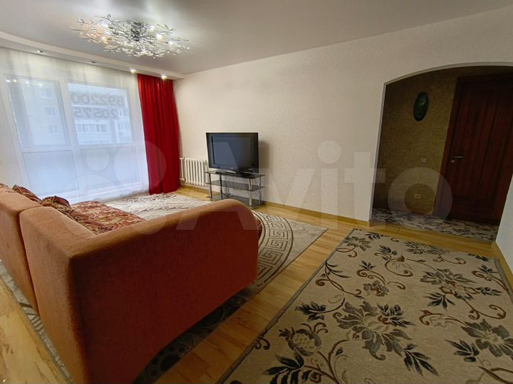 3-к. квартира, 68,6 м², 8/10 эт.