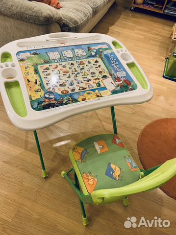 Парта и стул Ника