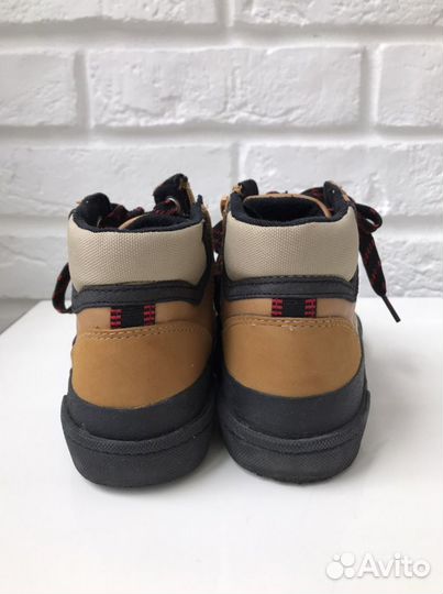 Ботинки весна/осень