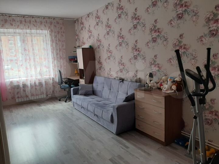 3-к. квартира, 78 м², 1/4 эт.