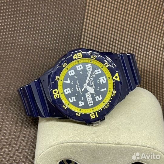 Оригинальные часы Casio Collection MRW-200HC-2B