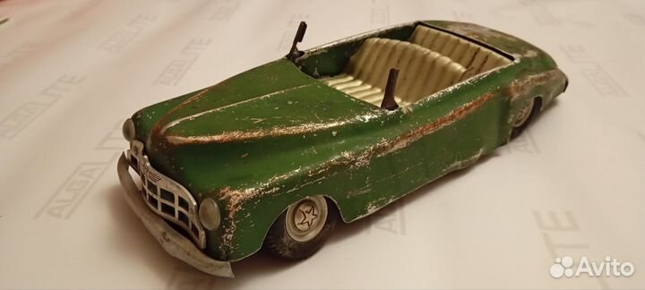 Антикварная игрушка зим победа