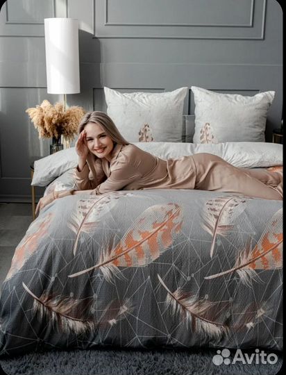 Постельное бельё евро новое 200х220