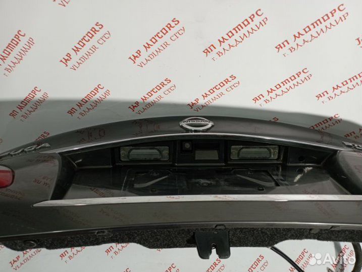 Крышка багажника Nissan Fuga KNY51 VQ37VHR 2011