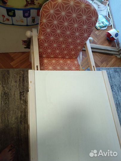 Стол для кормления и игр с 6 месяцев до 6 лет