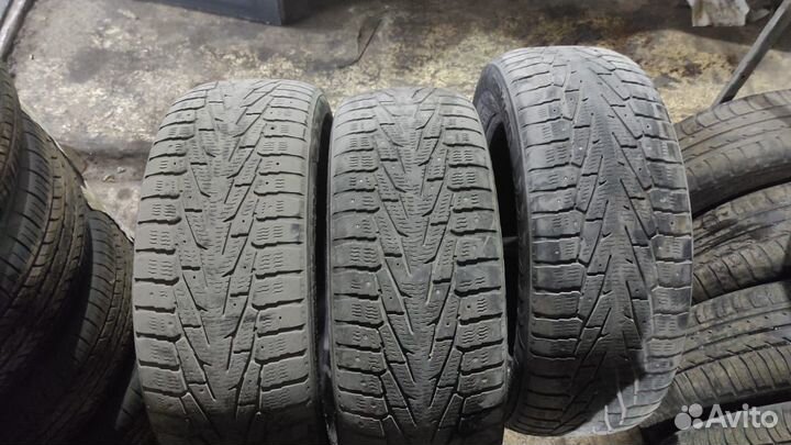 Nokian Tyres Hakkapeliitta 7 235/60 R18