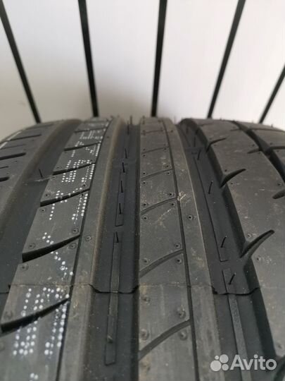 Triangle Sports TH201 245/35 R19 98Y