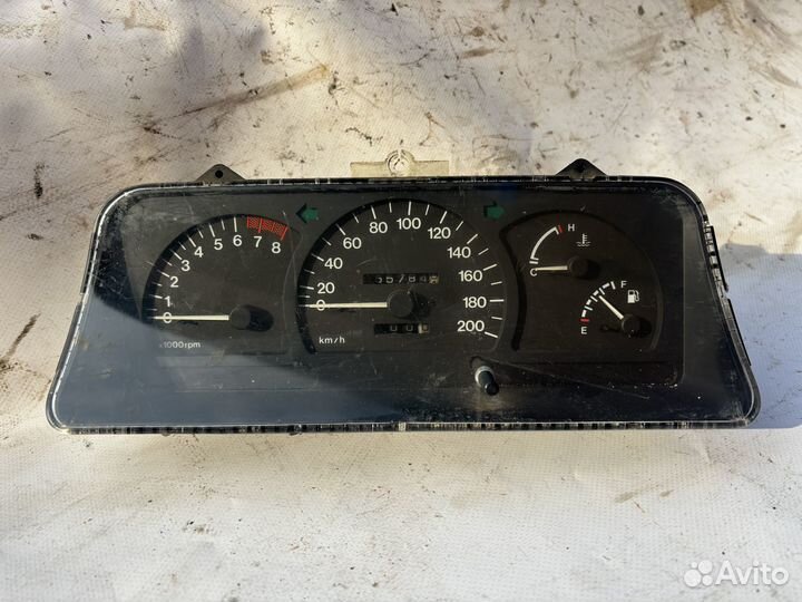 Панель приборов Daewoo Nexia N100