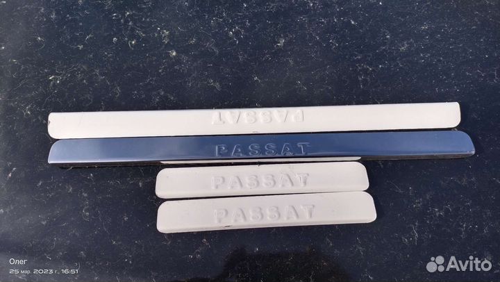 Накладки на внутренние пороги Фольксваген Пассат
