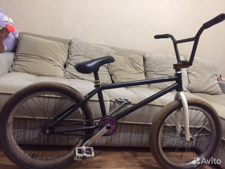 Трюковой велосипед BMX