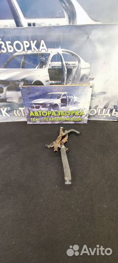 Трубка охлаждения Nissan Primera P11