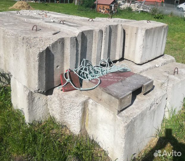 Блоки фбс, плиты перекрытия в Янтарном