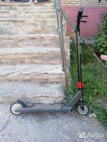 Трюковой самокат