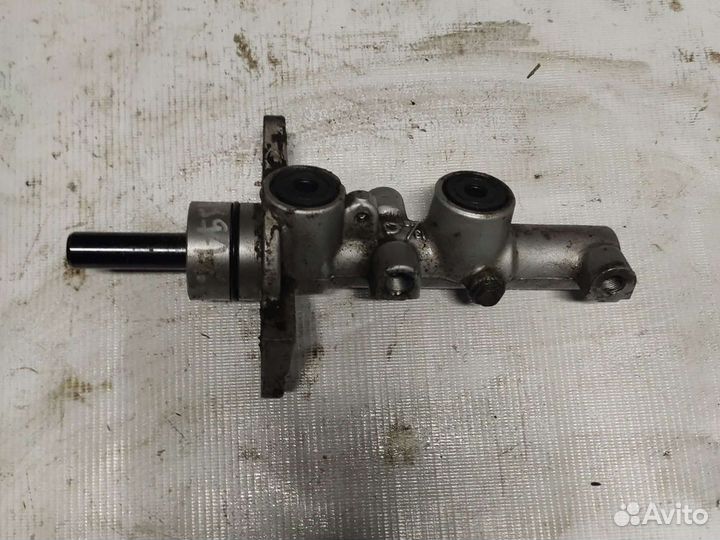 Главный тормозной цилиндр Мазда 6 GG