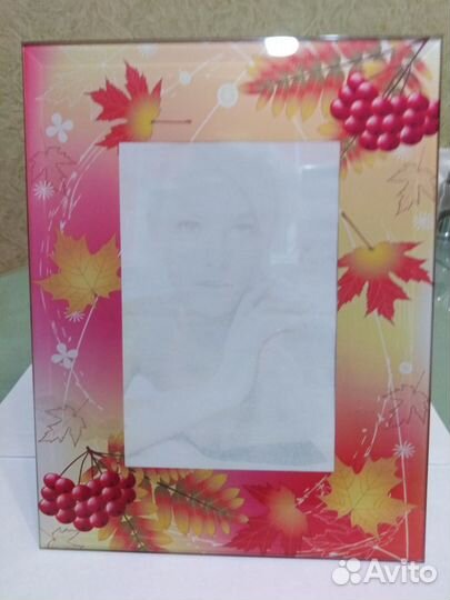 Рамки для фото, тарелка на стену