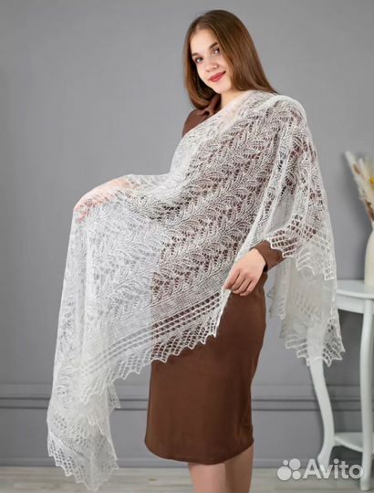 Пуховый палантин новый