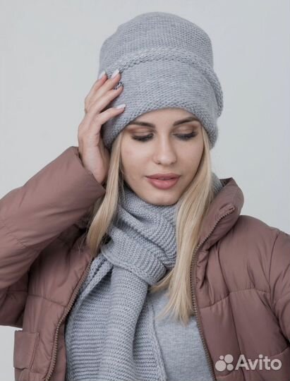 Шапка с шарфом