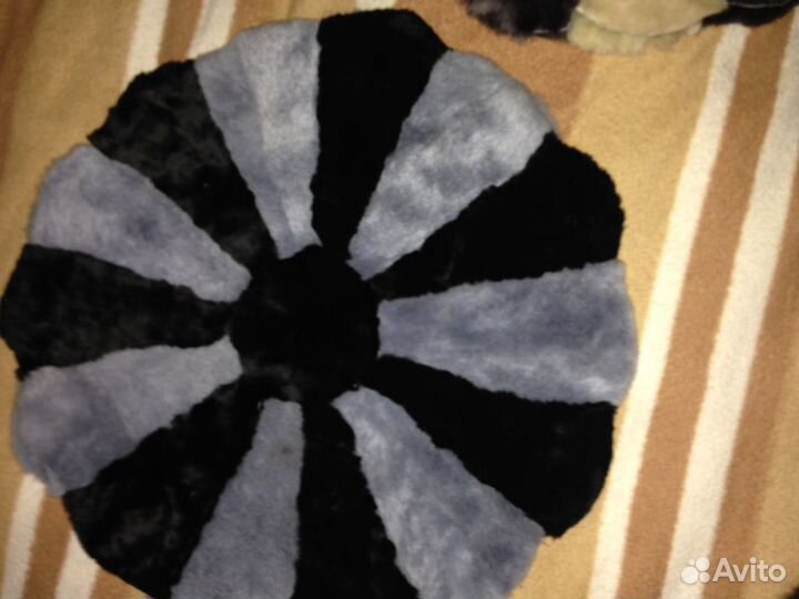Подстилки меховые на стулья, кресло, в машину