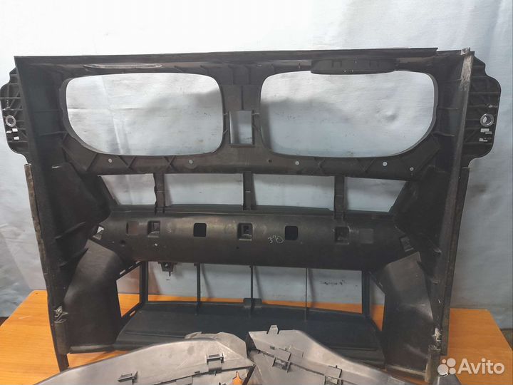 Телевизор BMW X6 E71