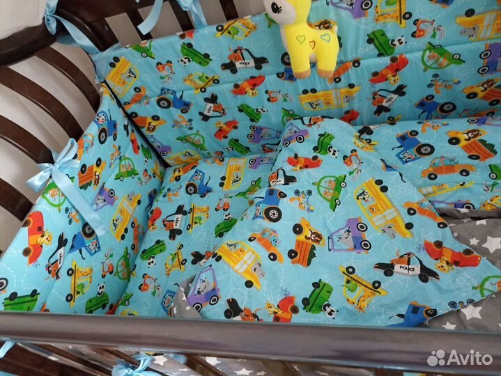 Комплект бортики и постель в кроватку