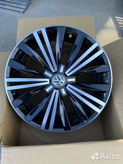 Оригинальные диски Volkswagen R18