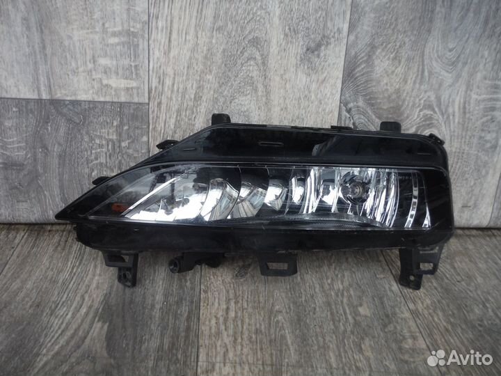 Птф левая №19 Skoda Rapid 2 2021