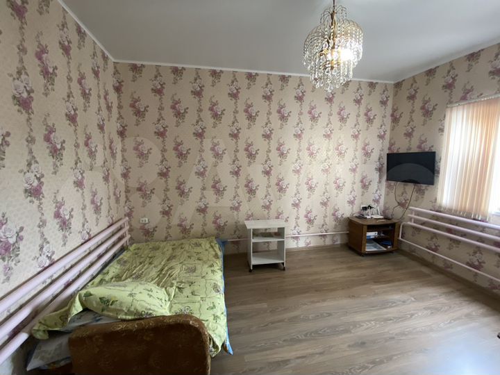 2-к. квартира, 40 м², 2/2 эт.