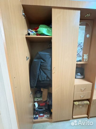 Шкафчик в прихожую