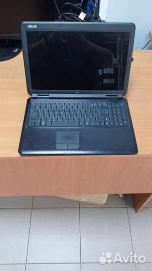 Ноутбук на запчасти Asus K50C матрица+корпус+мать