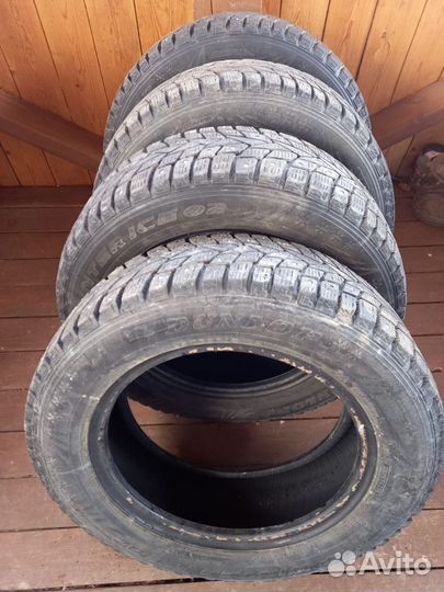Dunlop SP Winter Ice 02 185/65 R15