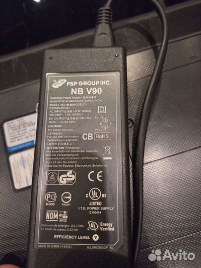Ноутбук asus