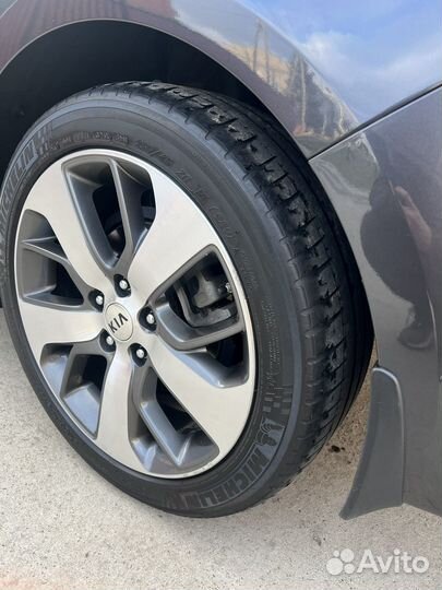 Michelin Pilot Sport 3 235/45 R18 ZR