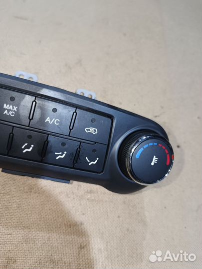 Блок управления отопителя Hyundai ix35