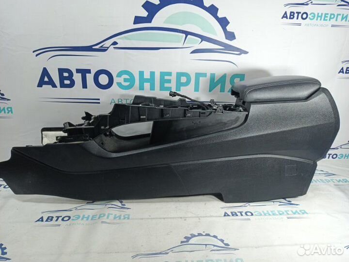 Консоль подлокотник Haval F7 1.5 GW4B15 2020