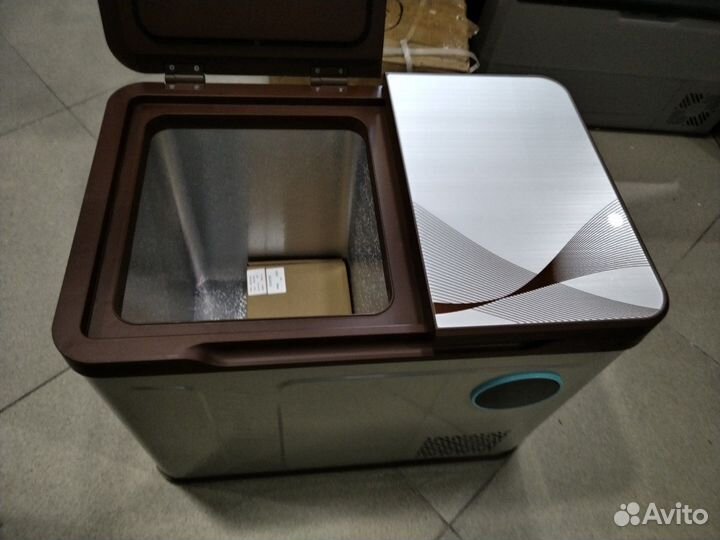 Автохолодильник компрессорный alpicool WH48