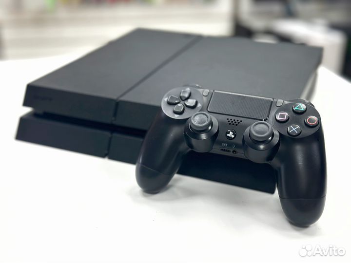 Sony PlayStation 4 FAT 1208 (1TB) Б/У+MK11