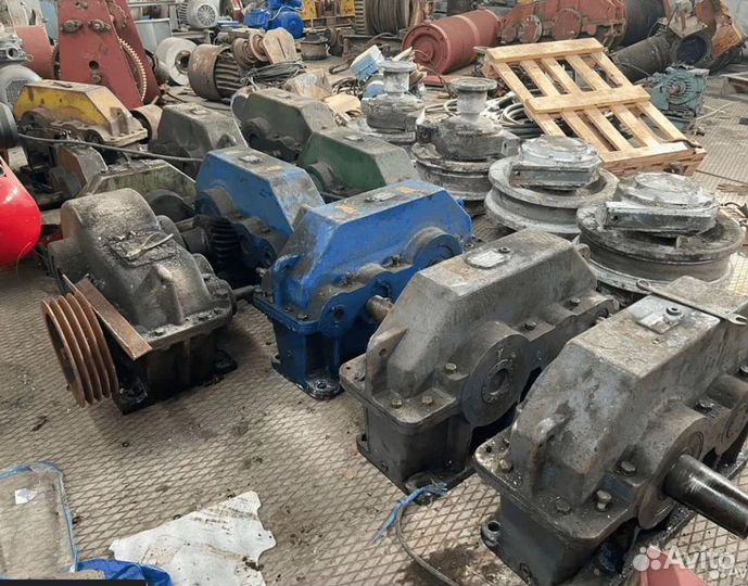 Редуктор червячный двухступенчатый цтнд-500 Б/у