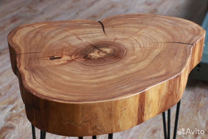 Стол из массива