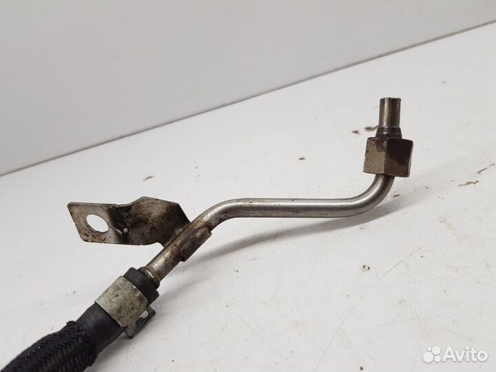 Трубка топливная (Volkswagen Passat)