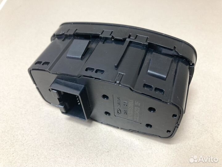 Блок кнопок центральной консоли Chery Tiggo 4 FL