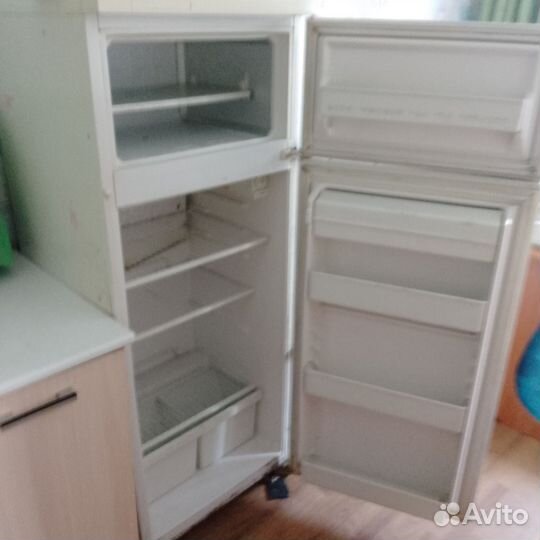 Холодильник бу
