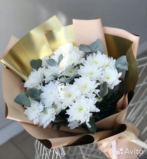 Хризантемы куст обьемный букет