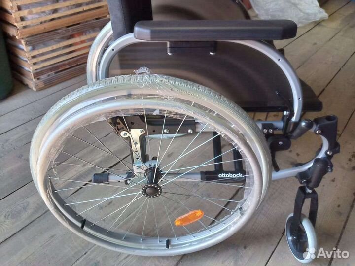 Инвалидная коляска новая