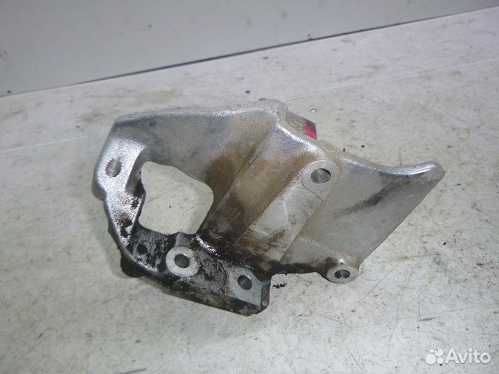 Кронштейн toyota land cruiser (150) -prado 2009