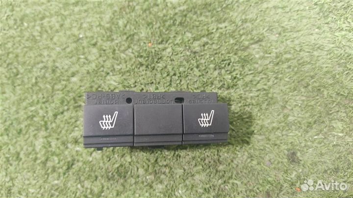 Переключатель обогрева сидений Peugeot Expert 2010