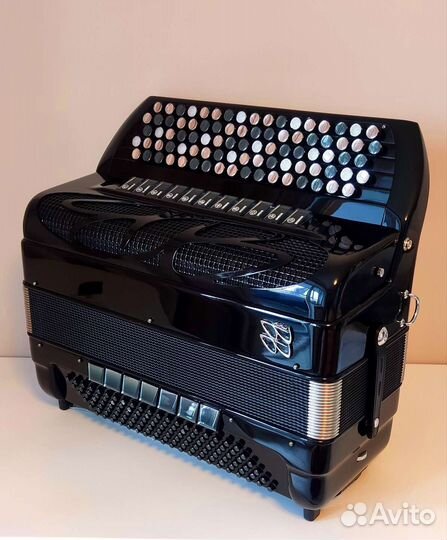 Баян Ваllone Burini (BB)