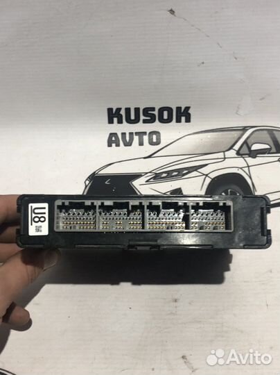Блок управления двигателем Lexus Rx4