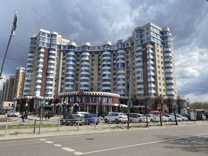 2-к. квартира, 63,8 м², 5/15 эт.