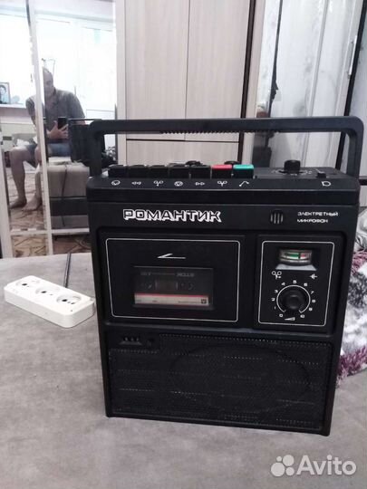 Кассетный магнитофон романтик 306м